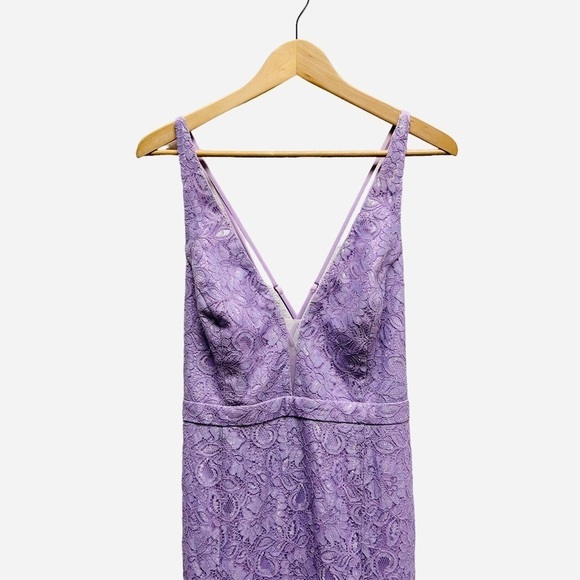 Lulu's Lavender Lace Maxi Dress - Picture 4 of 8